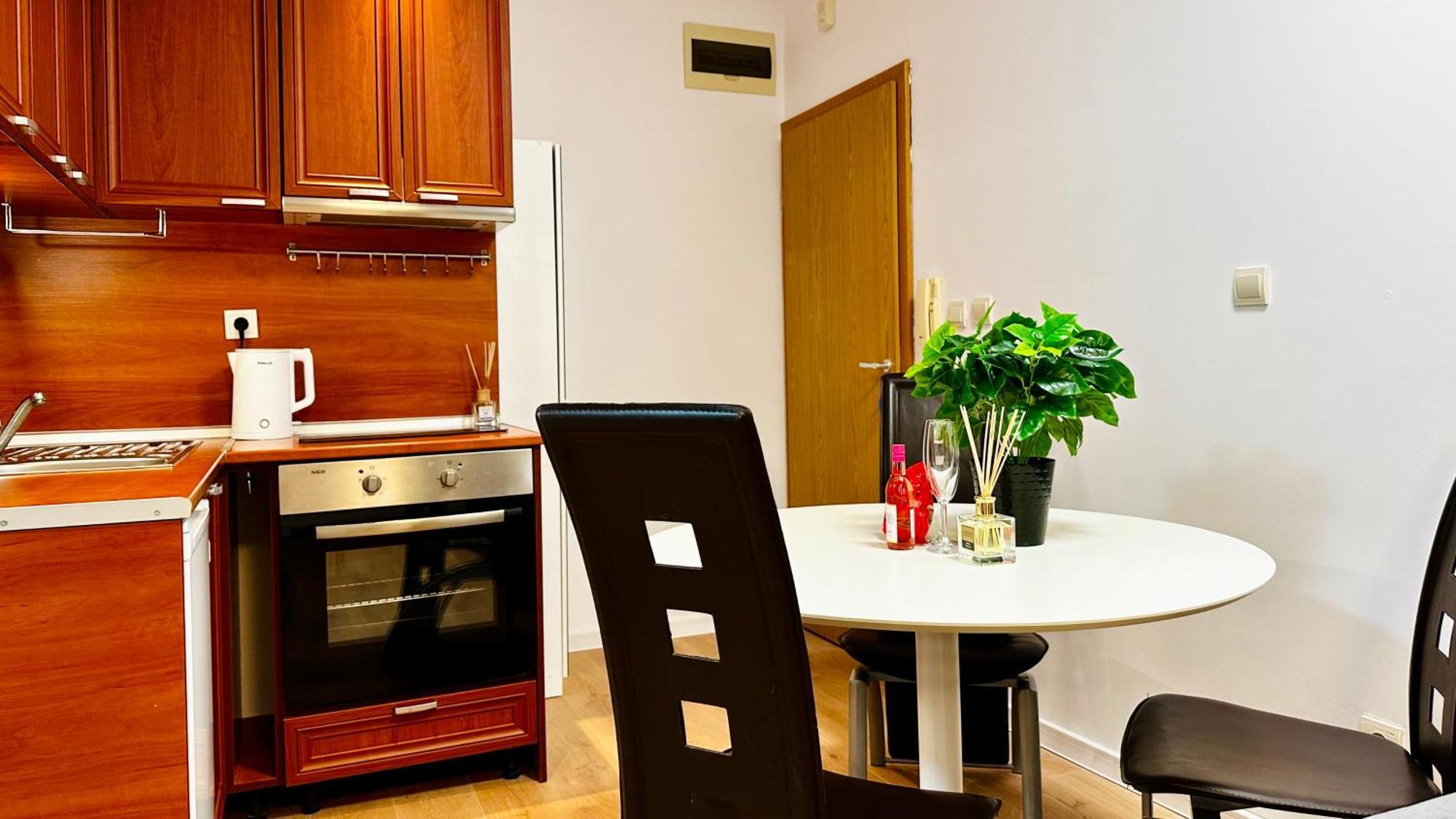 Garden Of Eden Modern Apartments - Apartello,Com สวิติ วลัส ภายนอก รูปภาพ
